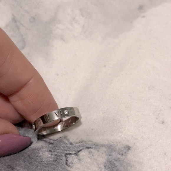 Silver Roman numeral ring - Picture 2 of 5